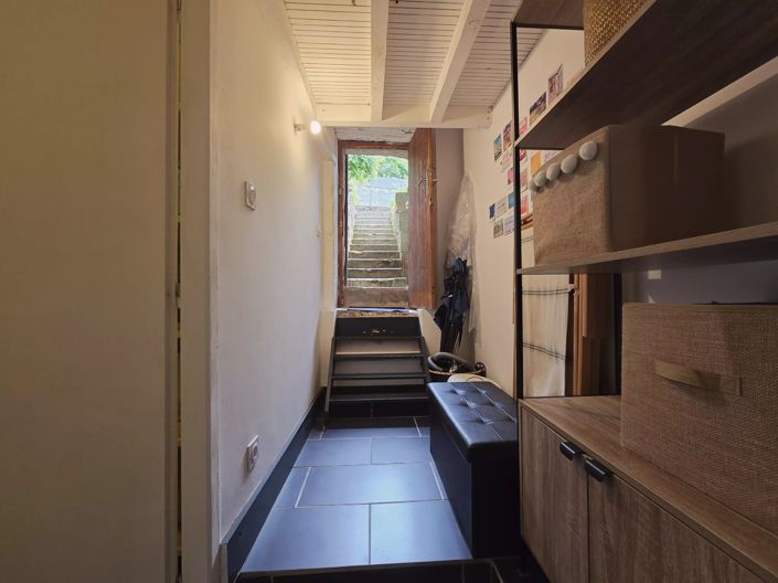 Image No.14-1 Bed House for sale