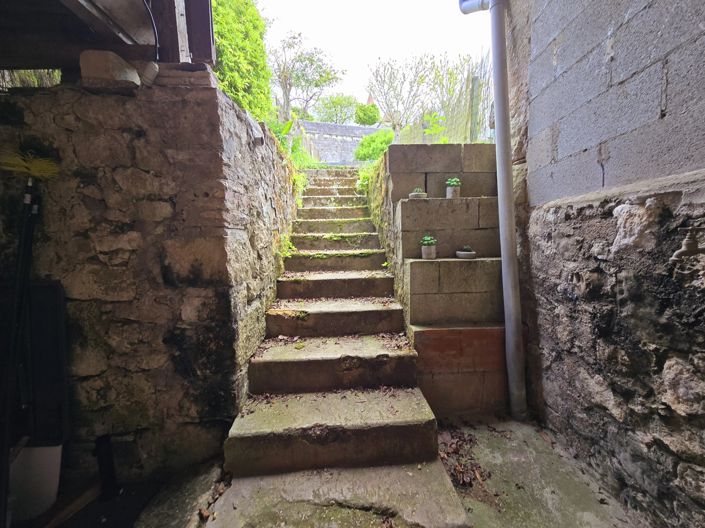 Image No.15-1 Bed House for sale