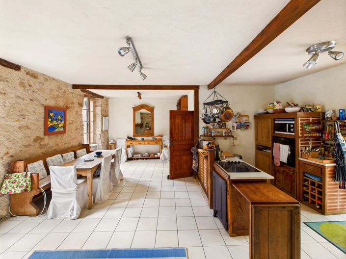 Image No.4-6 Bed House for sale