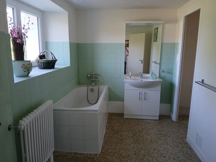 Image No.14-6 Bed House for sale