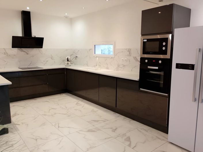 Image No.3-3 Bed House for sale