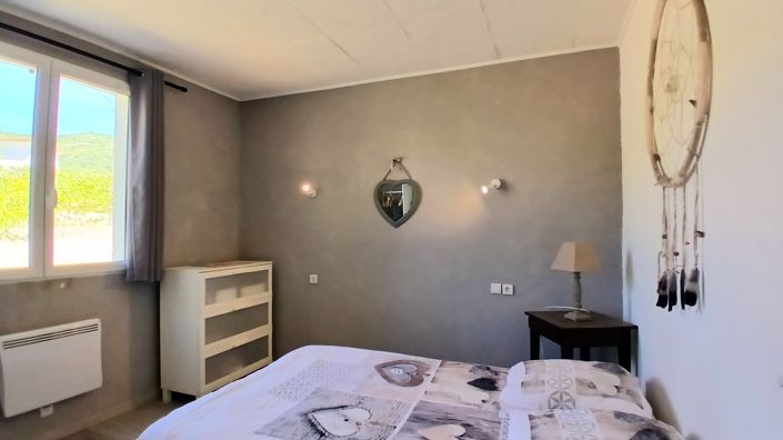 Image No.13-3 Bed House for sale