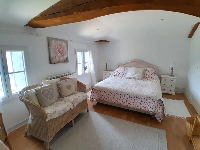 Image No.10-4 Bed House for sale