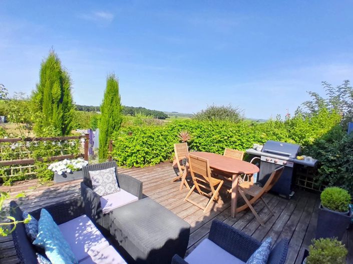 Image No.2-4 Bed House for sale