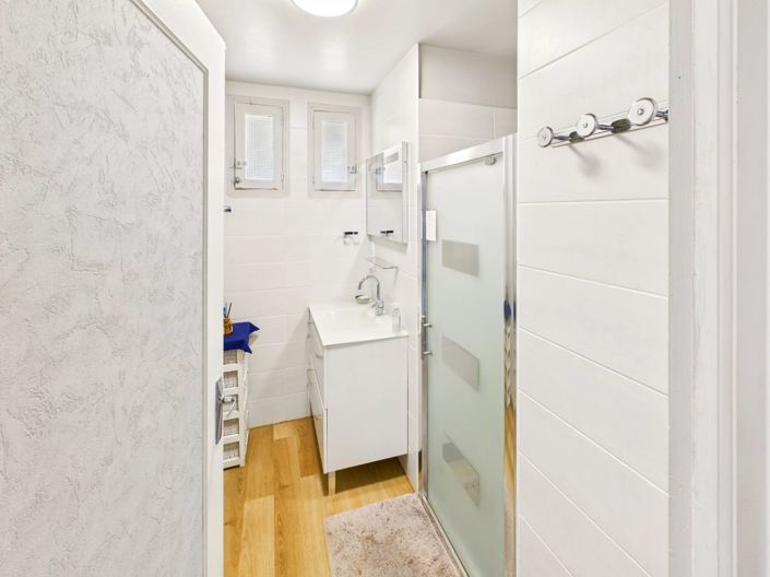 Image No.10-5 Bed Village House for sale