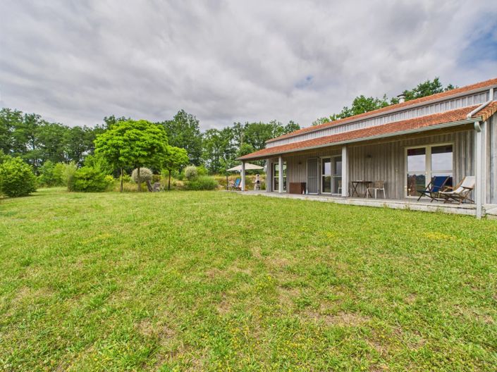 Image No.15-3 Bed House for sale