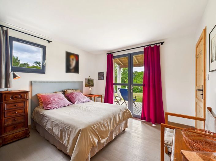 Image No.6-3 Bed House for sale