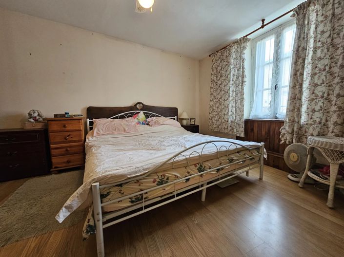 Image No.13-3 Bed Village House for sale