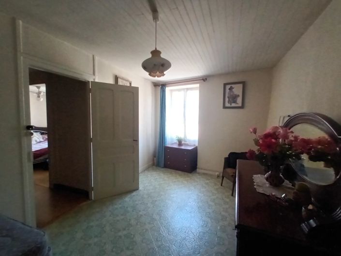 Image No.9-3 Bed Village House for sale