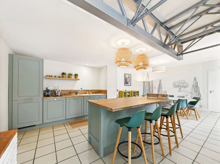 Image No.4-7 Bed House for sale