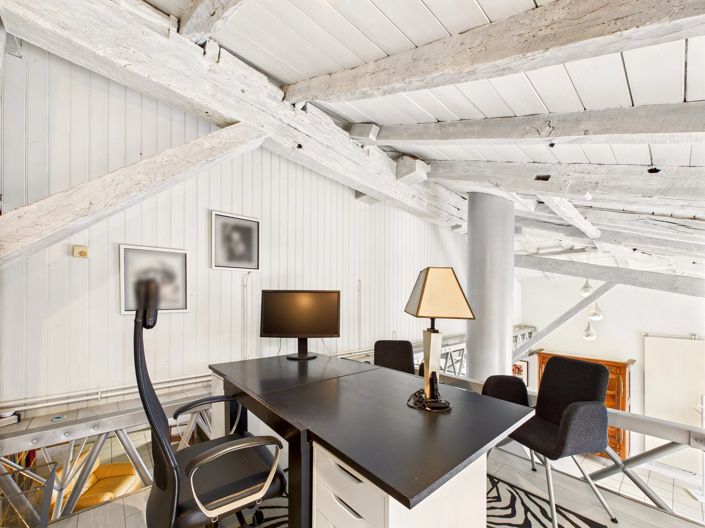 Image No.9-7 Bed House for sale