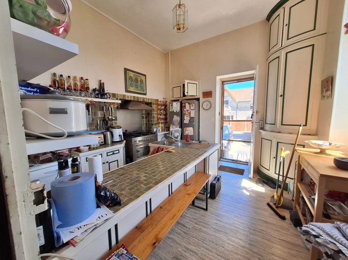 Image No.11-5 Bed House for sale