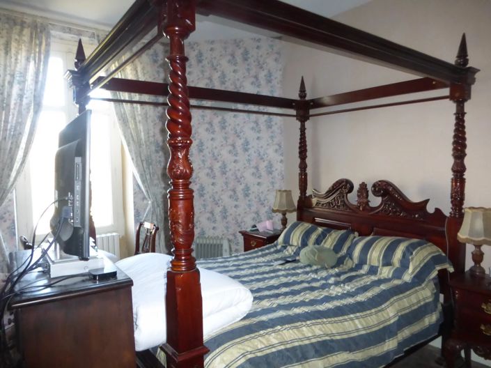 Image No.7-5 Bed House for sale