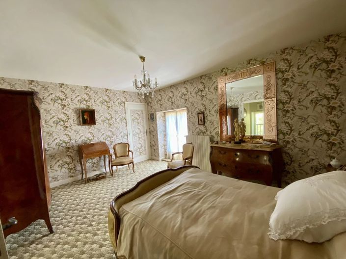 Image No.13-4 Bed House for sale