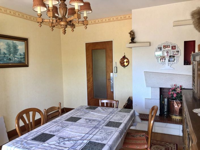 Image No.6-2 Bed House for sale