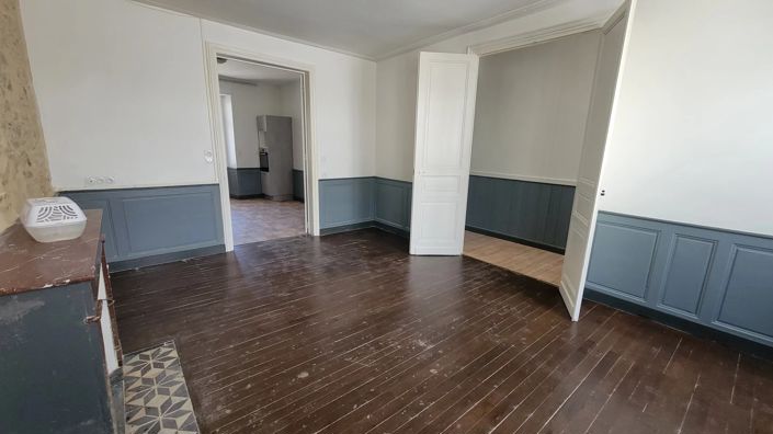 Image No.6-4 Bed House for sale