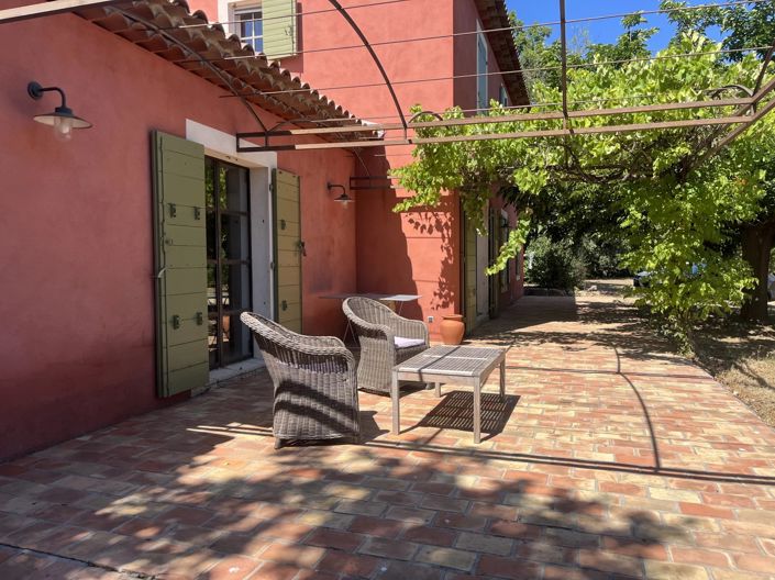 Image No.1-5 Bed House for sale