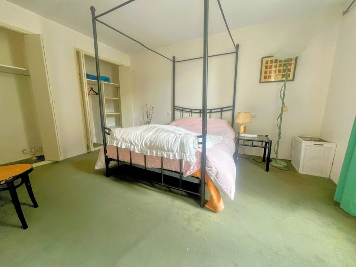 Image No.3-1 Bed House for sale