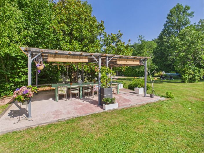 Image No.15-5 Bed House for sale