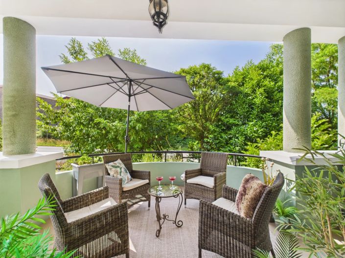 Image No.2-5 Bed House for sale