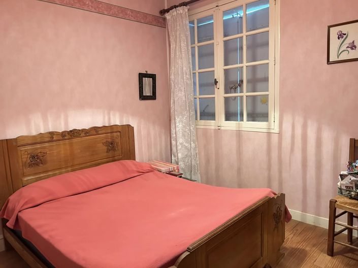 Image No.13-5 Bed House for sale