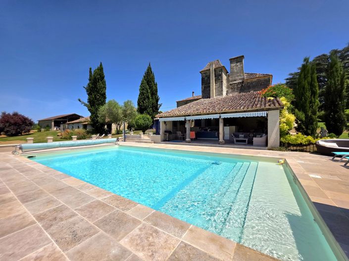 Image No.13-5 Bed House for sale