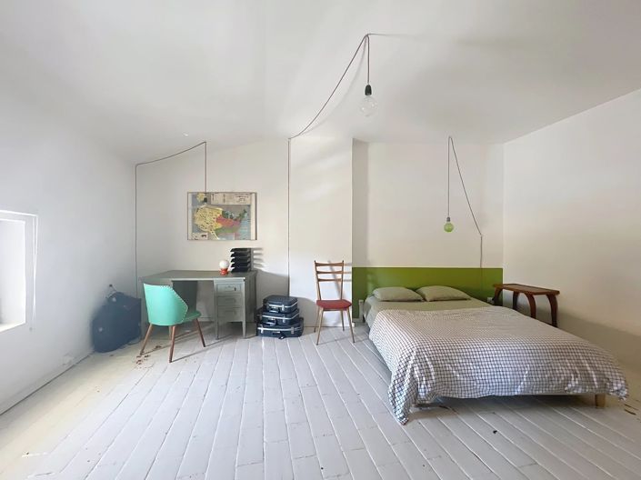 Image No.9-5 Bed Village House for sale