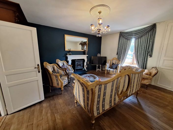 Image No.3-5 Bed Village House for sale