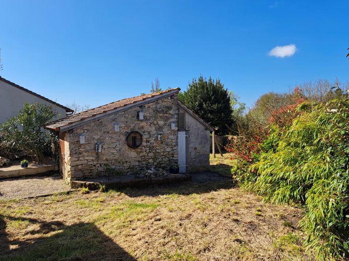 Image No.13-3 Bed Village House for sale