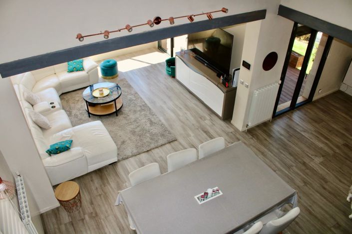 Image No.15-9 Bed House for sale