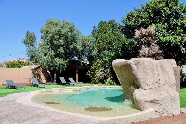 Image No.6-9 Bed House for sale