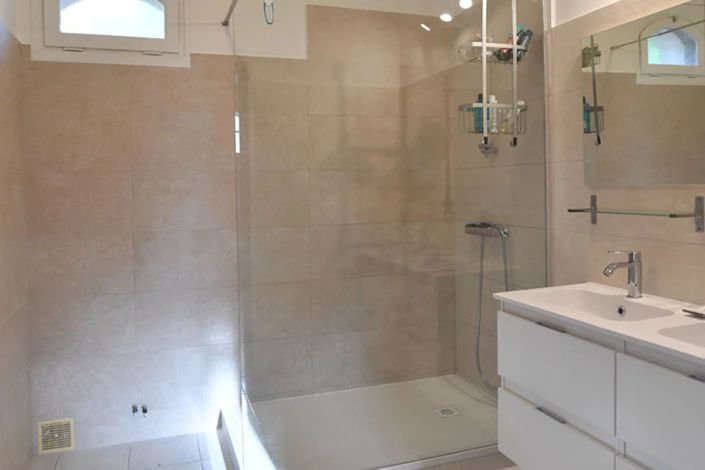 Image No.12-4 Bed House for sale