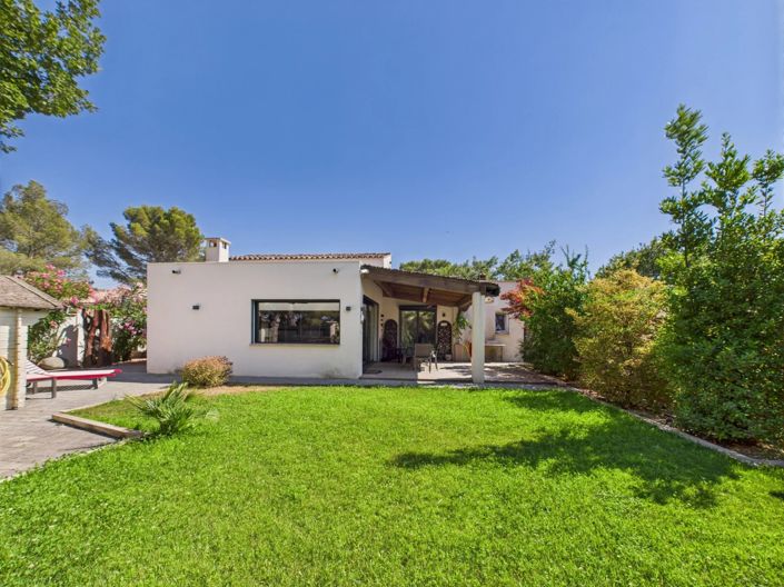 Image No.15-7 Bed House for sale