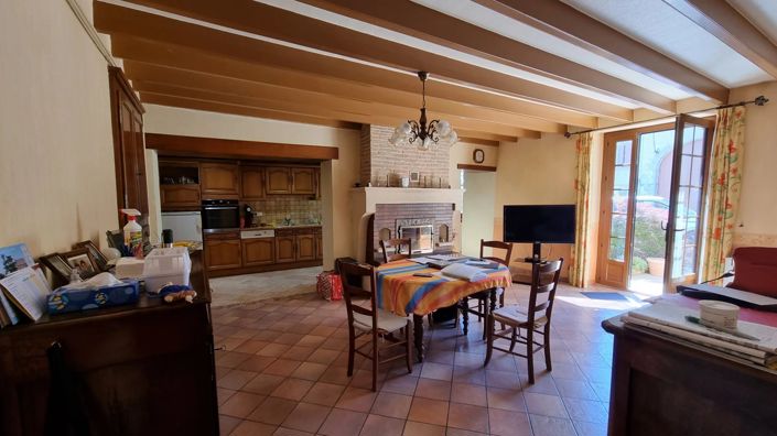 Image No.3-3 Bed House for sale