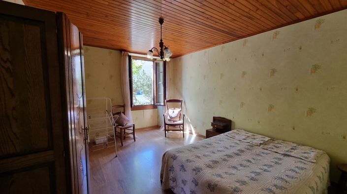 Image No.6-3 Bed House for sale