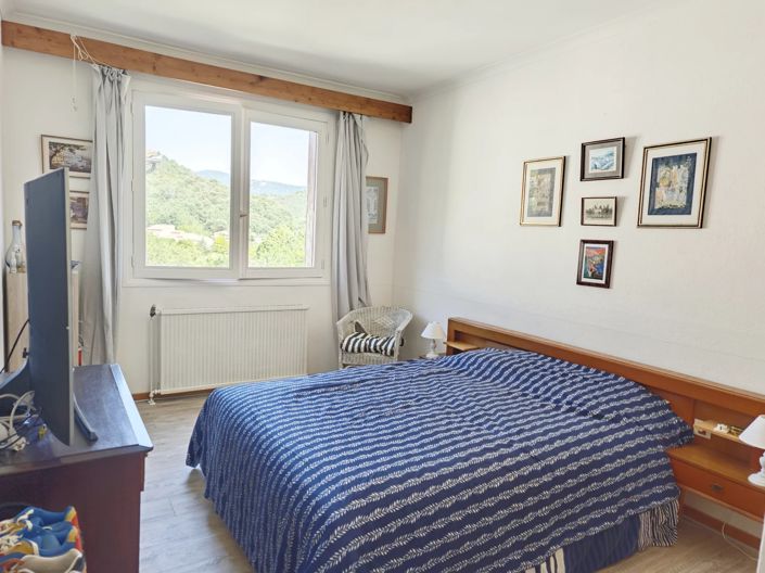 Image No.7-4 Bed House for sale