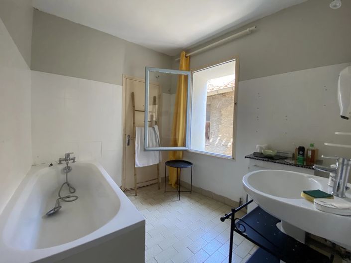 Image No.7-5 Bed Village House for sale