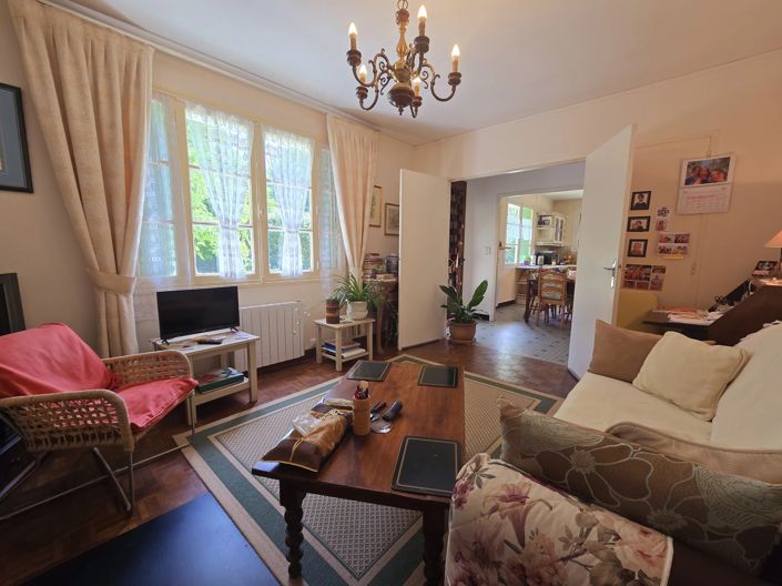 Image No.3-7 Bed House for sale