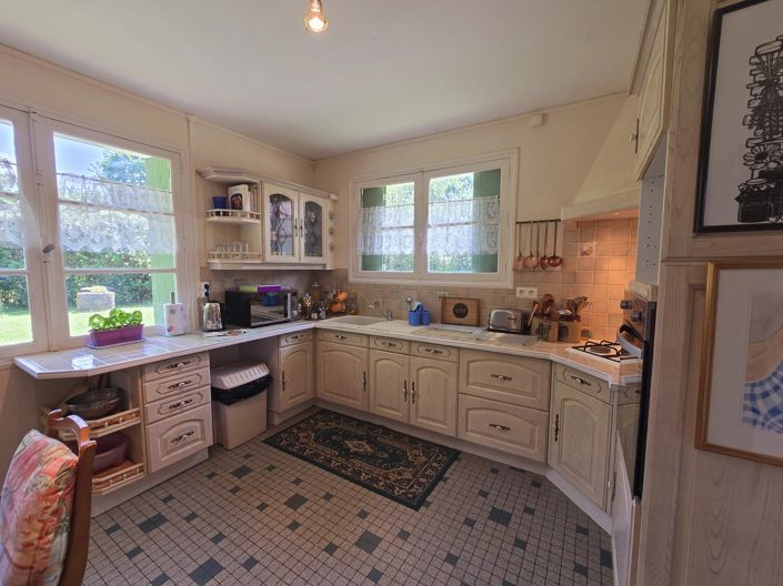 Image No.4-7 Bed House for sale