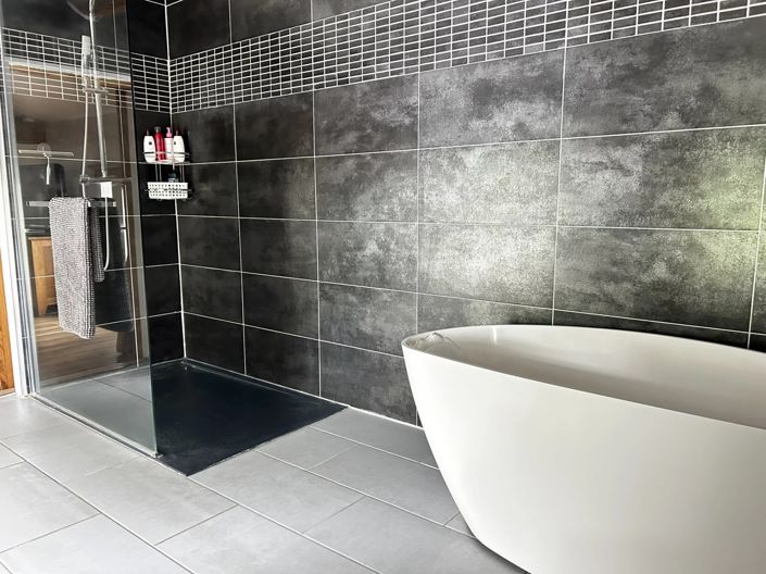 Image No.9-4 Bed House for sale