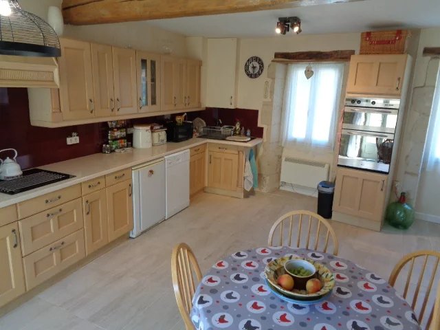 Image No.5-3 Bed House for sale