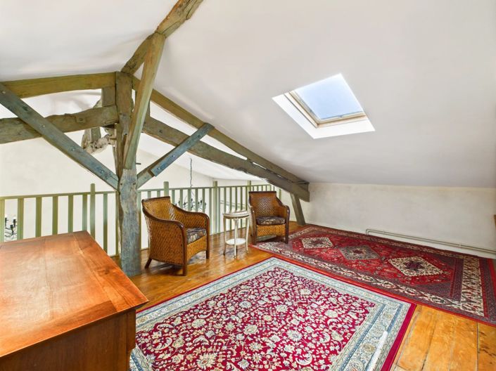 Image No.12-3 Bed House for sale