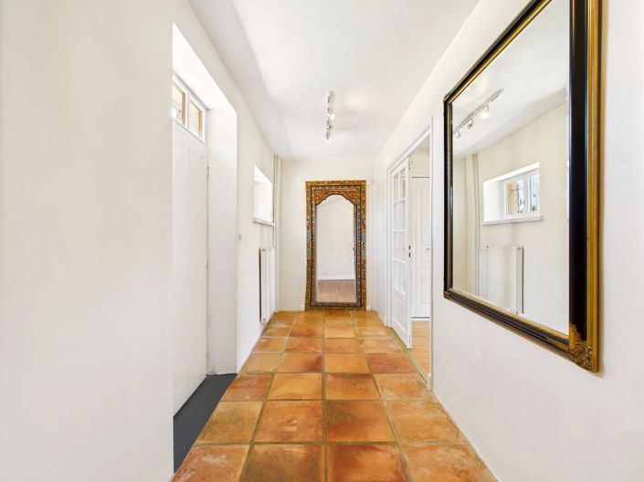 Image No.9-3 Bed House for sale