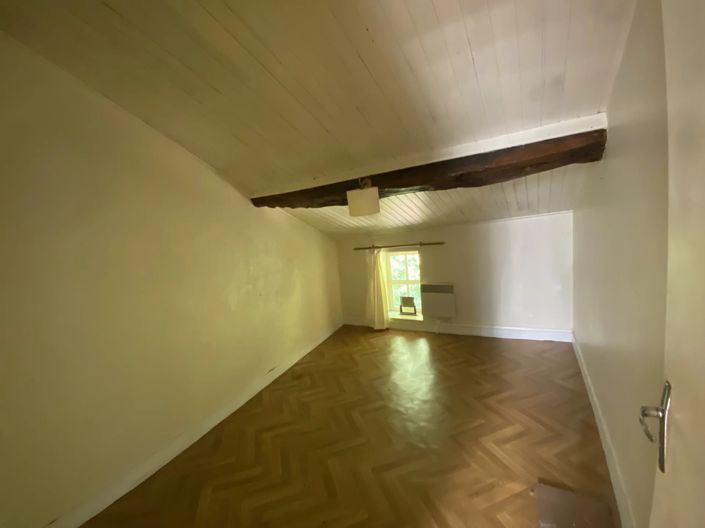 Image No.6-2 Bed Village House for sale