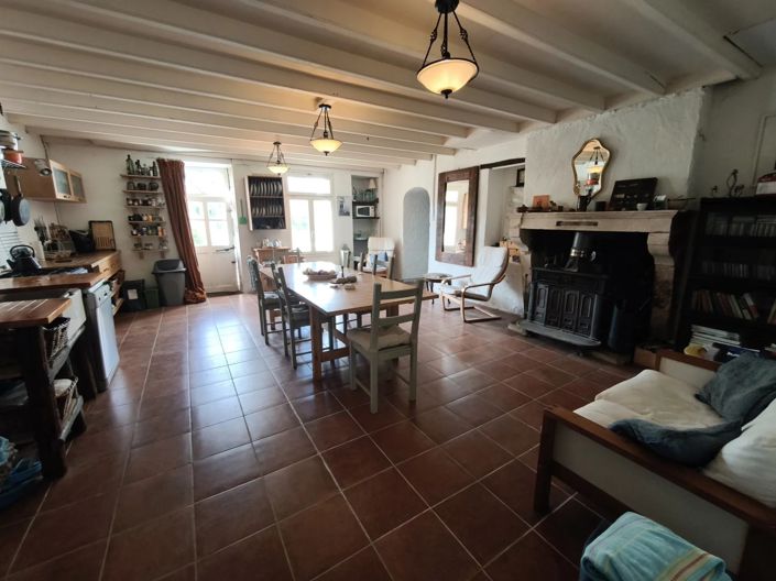 Image No.3-5 Bed House for sale