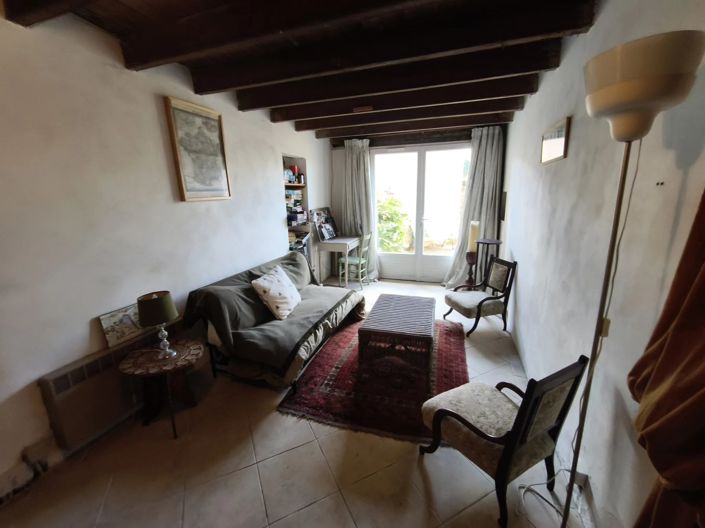 Image No.6-5 Bed House for sale