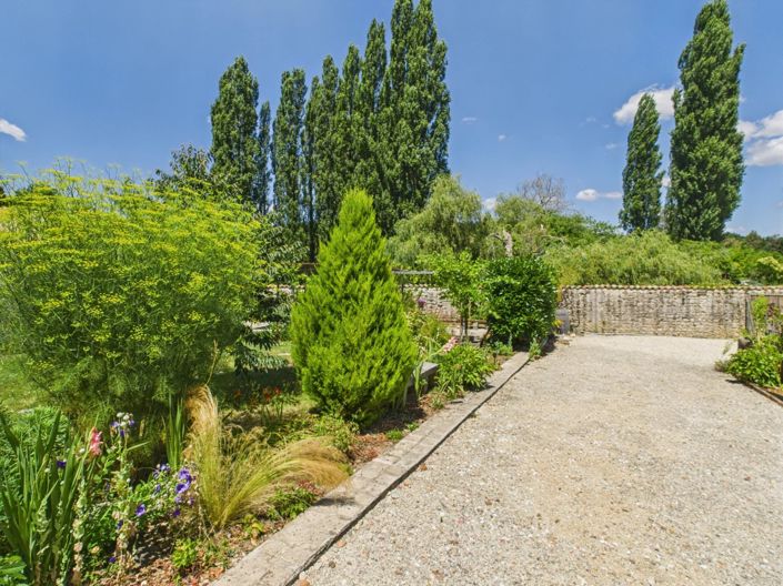 Image No.15-5 Bed House for sale