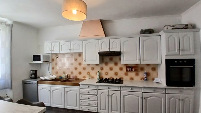 Image No.3-4 Bed House for sale