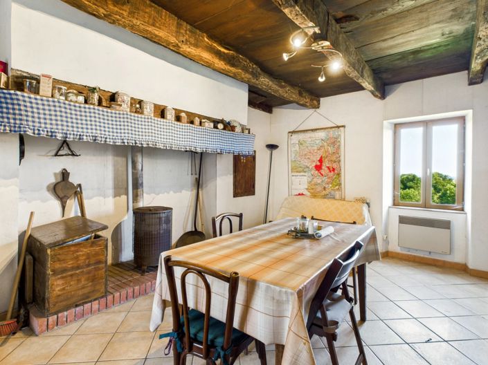 Image No.4-2 Bed Village House for sale