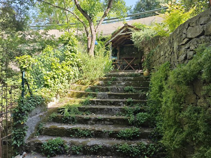 Image No.12-3 Bed House for sale